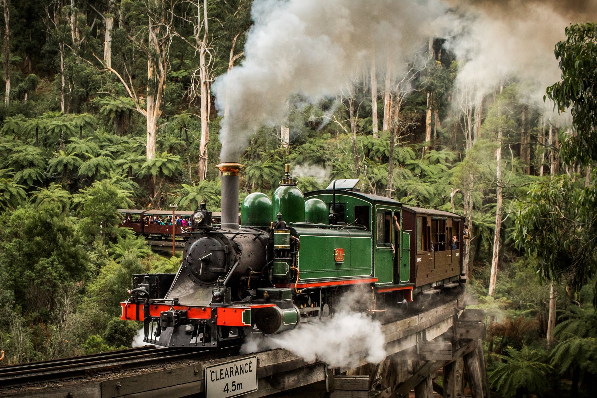 Puffing Billy Railway –Tàu lửa hơi nước trăm năm tuổi đáng đi nhất thế giới