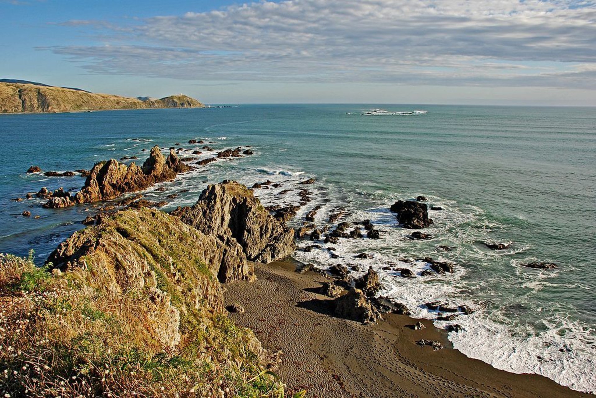 Beautiful beaches to get naked in New Zealand