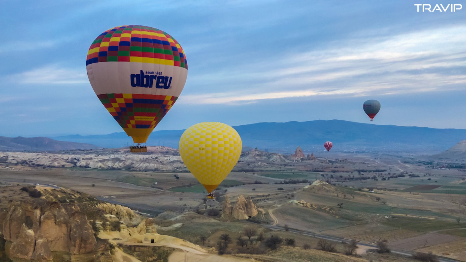 Thổ Nhĩ Kỳ P1: Thần tiên Cappadocia - Nơi khinh khí cầu đẹp nhất thế giới