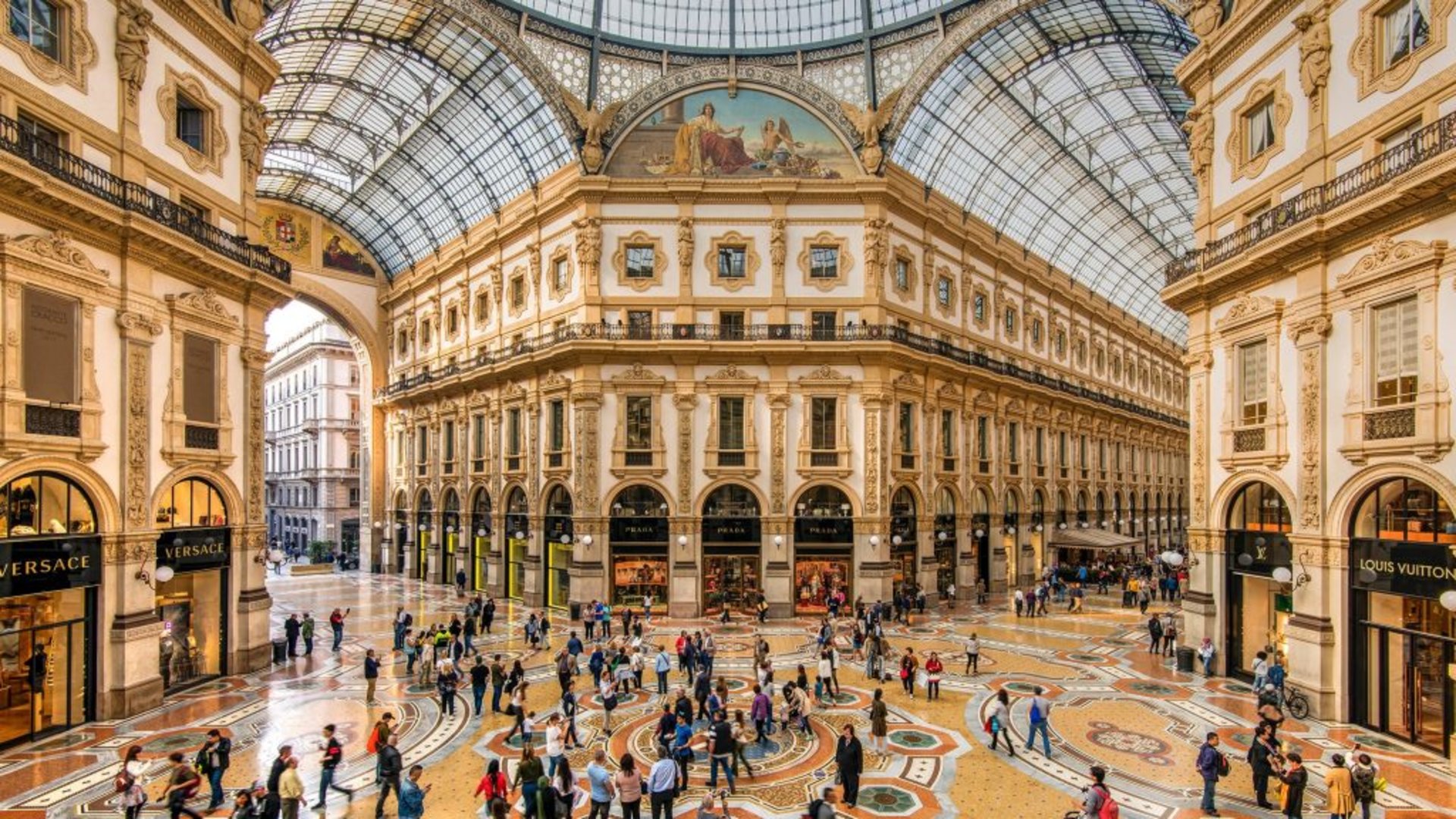 Vẻ đẹp lộng lẫy vương giả của Galleria Vittorio Emanuele II (source: hoangviettravel)