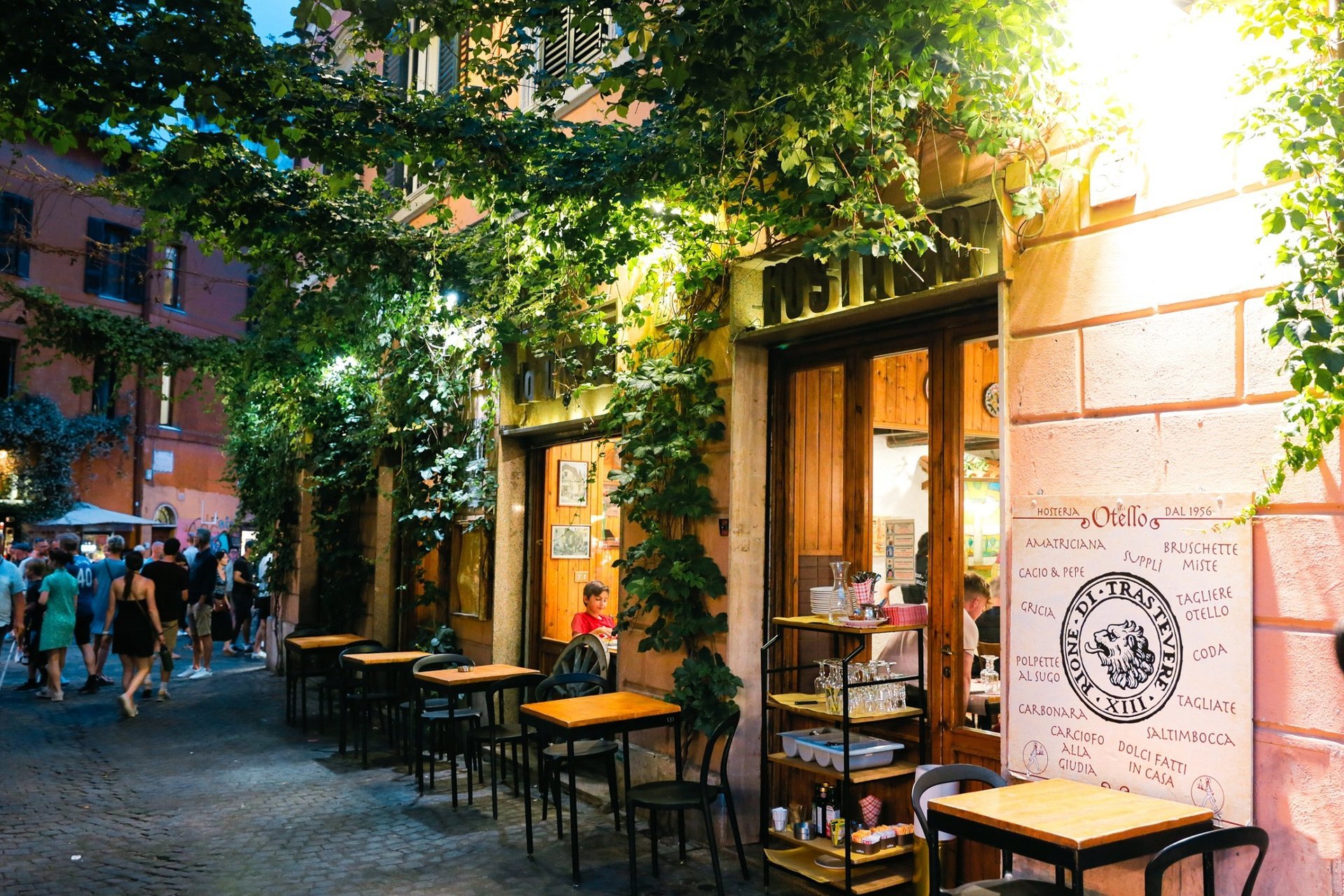 Trastevere – con phố tràn ngập vẻ đẹp sống động của thành Rome