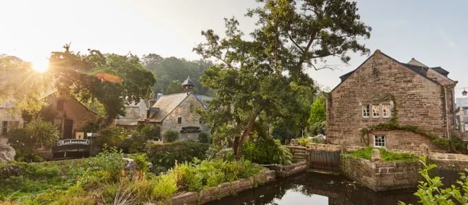 © Alexandre LAMOUREUX / Tourisme Bretagne  —  Historic center of Pont-Aven