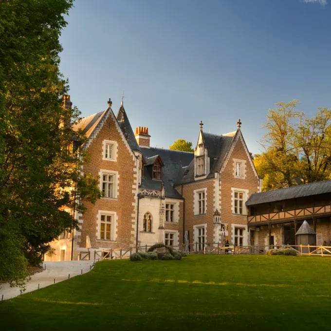 © Leonard de Serres  —  Da Vinci’s onetime residence, Chateau du Clos Lucé