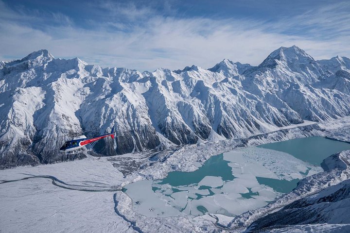 Mount Cook Alpine Vista Helicopter Flight