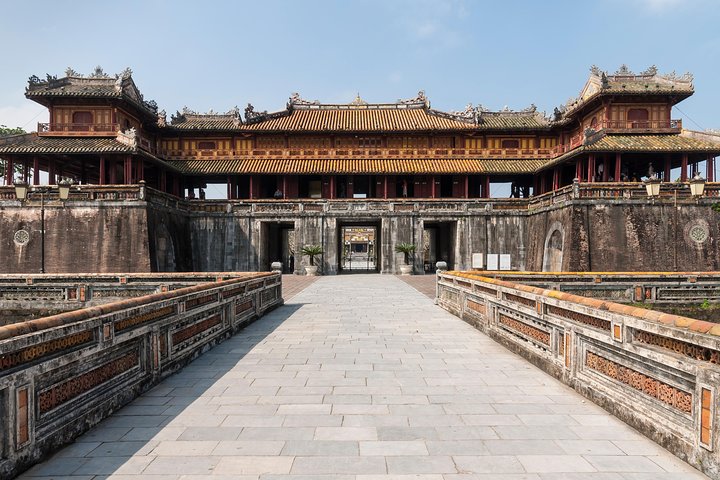 Hue City and The Citadel via Hai Van Pass Daily Small Group Tour 