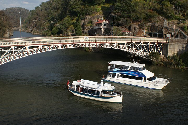 Batman Bridge 4 Hour Luncheon Cruise including sailing into the Cataract Gorge