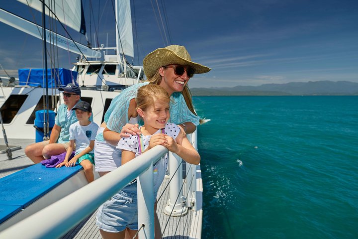 Wavedancer Low Isles Great Barrier Reef Sailing Cruise