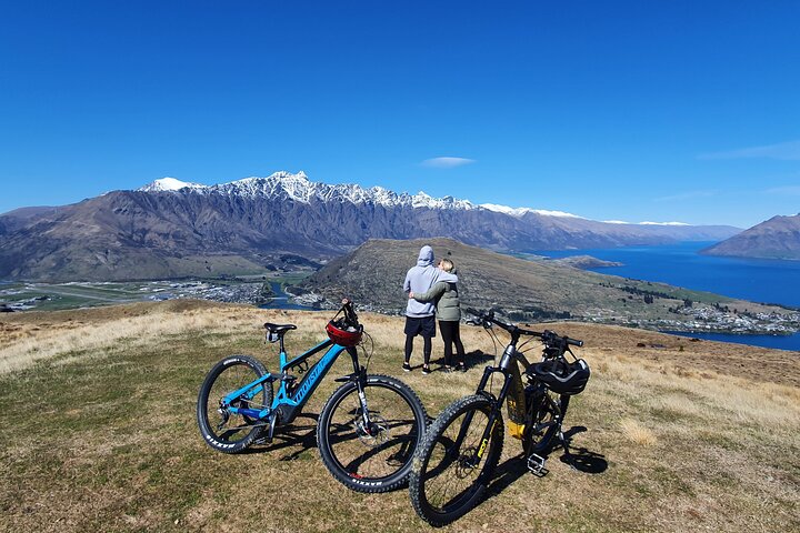 Guided eBike Tour 'Ride to the Sky'