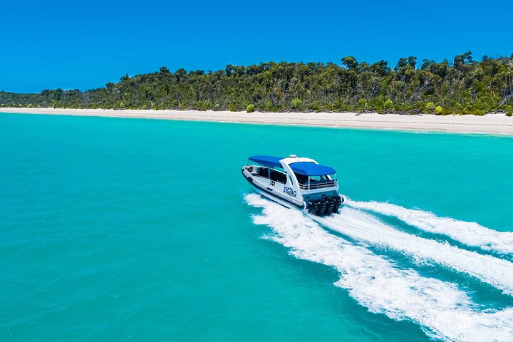 Whitsundays Whitehaven Beach Tour: Beaches, Lookouts and Snorkel 