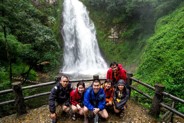 Sapa Love Silver Waterfall,Heaven Gate and San Sa Ho Full-DayTour