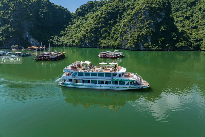 Lan Ha Bay Day Trip best selling: kayaking, swimming, Biking