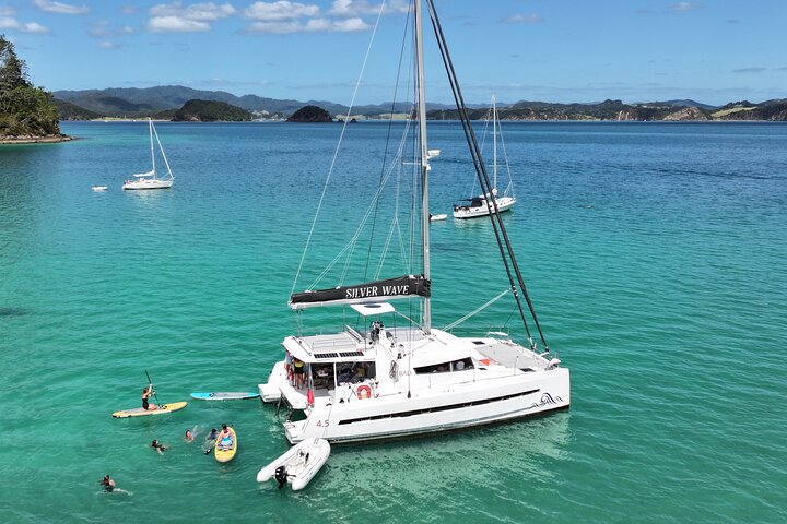 Island Explorer Day Cruise - with island stop and lunch