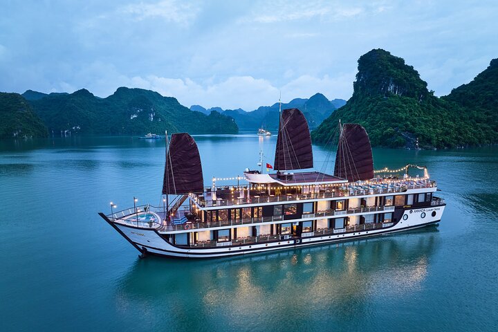 Amanda Luxury Cruise - Top Tier Lan Ha Bay - All Inclusive 2D1N