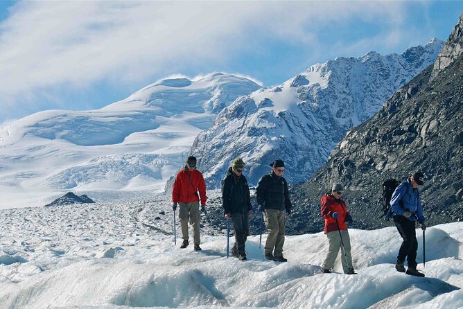 Mt Cook Small Group Tour & Heli Hike Combo from Queenstown