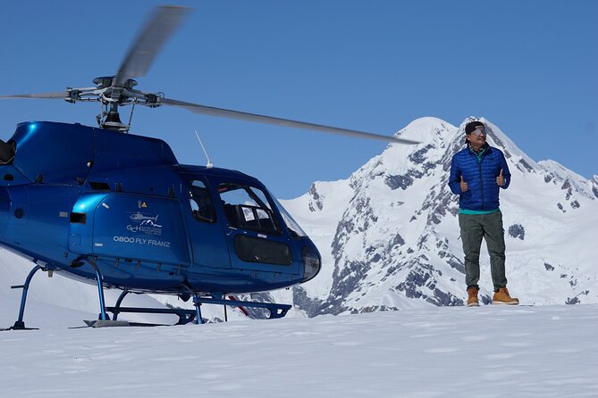 25 Minute Glacier Explorer: 1 Glacier with Snow Landing