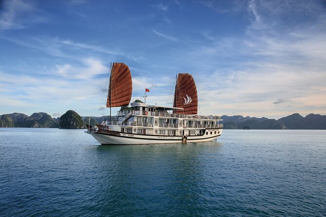 Hanoi To Sapa Fansipan & Getaway to Halong Bay Overnight Cruise ( SIC 6D5N)