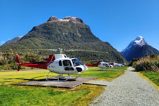 Half-Day Milford Helicopter Flight and Cruise from Queenstown