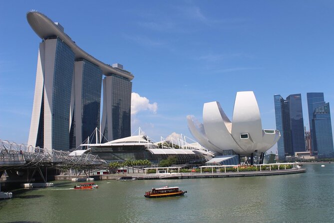 Singapore Panoramic Sightseeing Private Tour with River Cruise