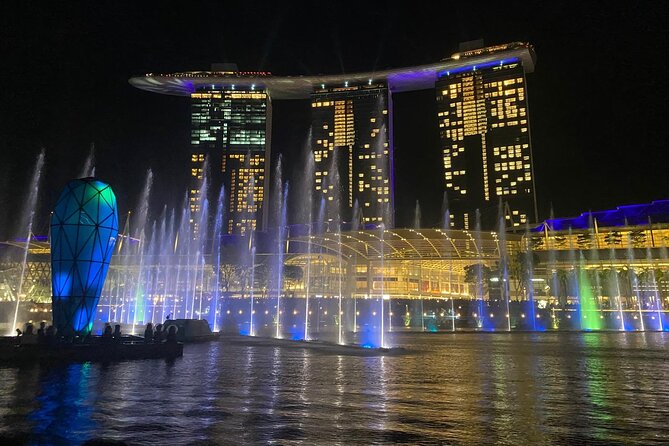 Small Group Tour Singapore Nighttime sightseeing + River Cruise