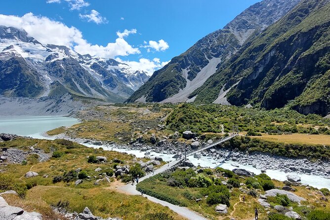 4 Day South New Zealand Private Tour from Auckland with Flight